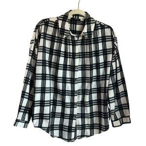 Vici Womens Sz. Medium Button Down Shirt Black White Plaid Oversized Boho